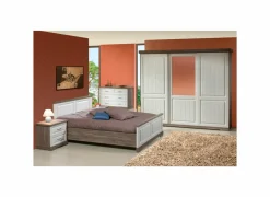 Slaapkamer met bed 140x200cm - kleerkast 260cm - commode 114cm en 2 nachtkastjes